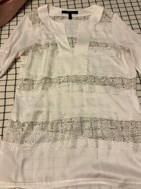 Women’s Cream Lace-Trim V-Neck Blouse
